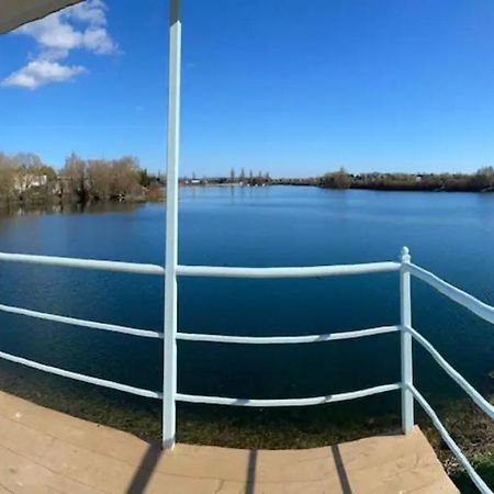Lake View Lodge Pod ชิชิสเตอร์ ภายนอก รูปภาพ